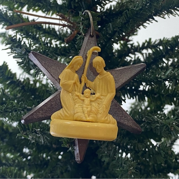 Vintage Miniature Nativity Christmas Ornament Roman Made in Italy Christian - Picture 1 of 5